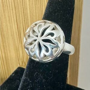 JAMES AVERY Sterling Silver Moroccan Disk Dome Flower Scroll Ring; 5.25; RETIRED